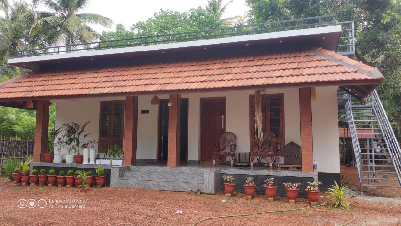 Munroe Coconut Homestay