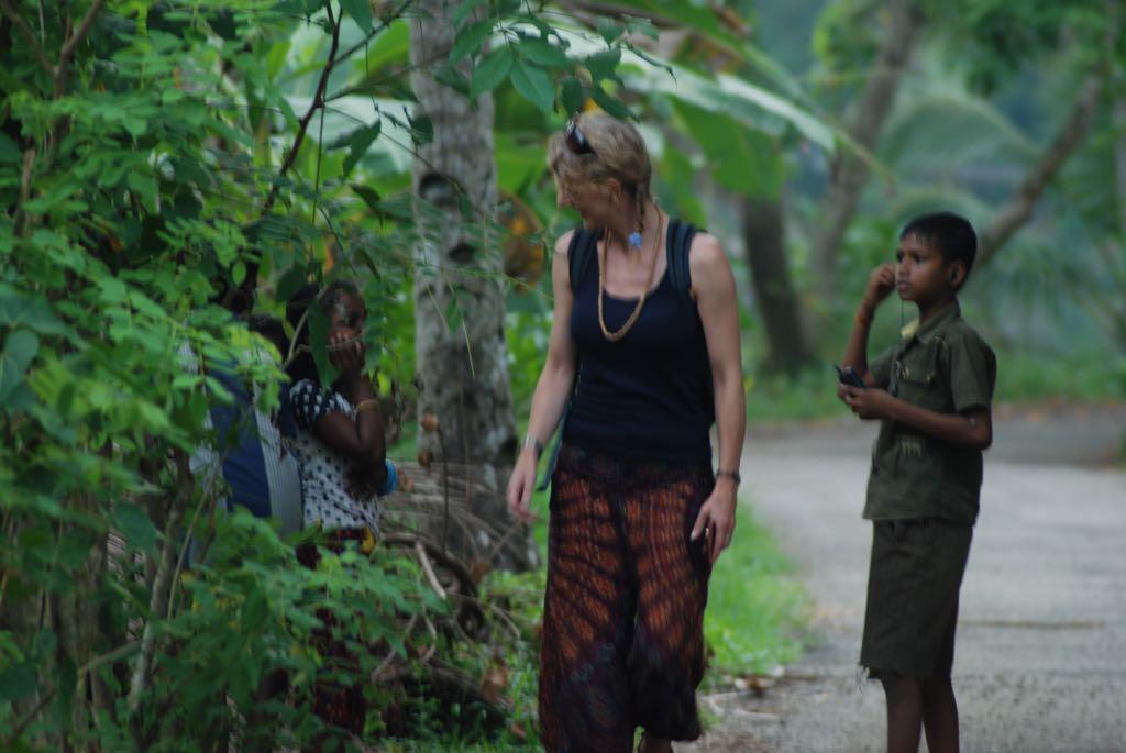 Homestay Munroe Coconut *