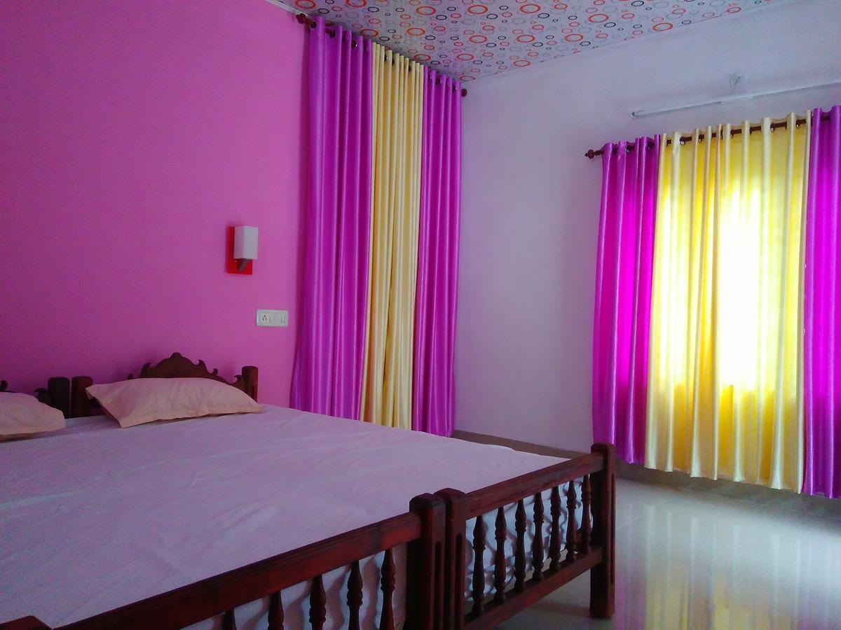 Homestay Munroe Coconut