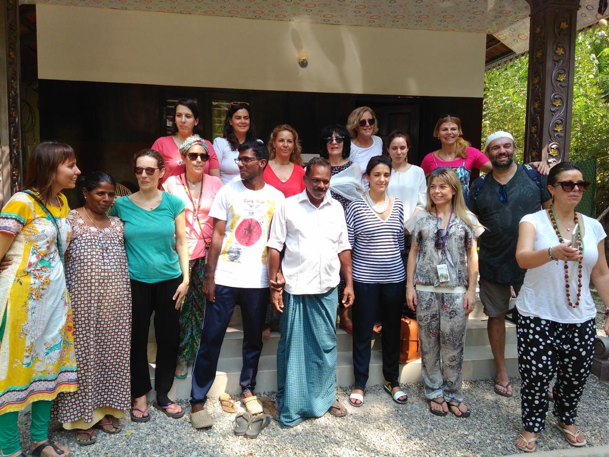 Homestay Munroe Coconut